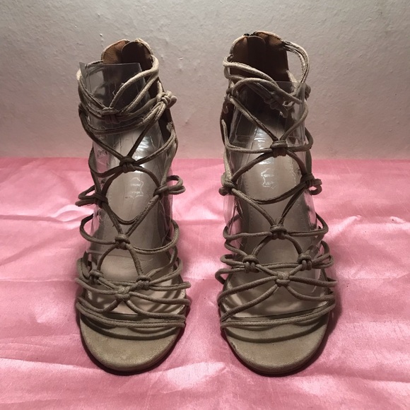 Mi.Im Heels. - Picture 9 of 9